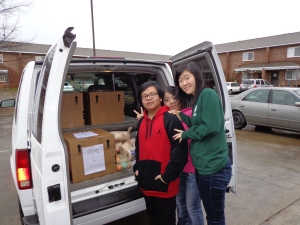 Students Deliver Christmas Boxes