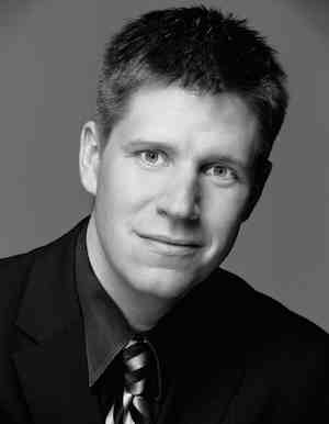 AaronCainHeadshotSmall