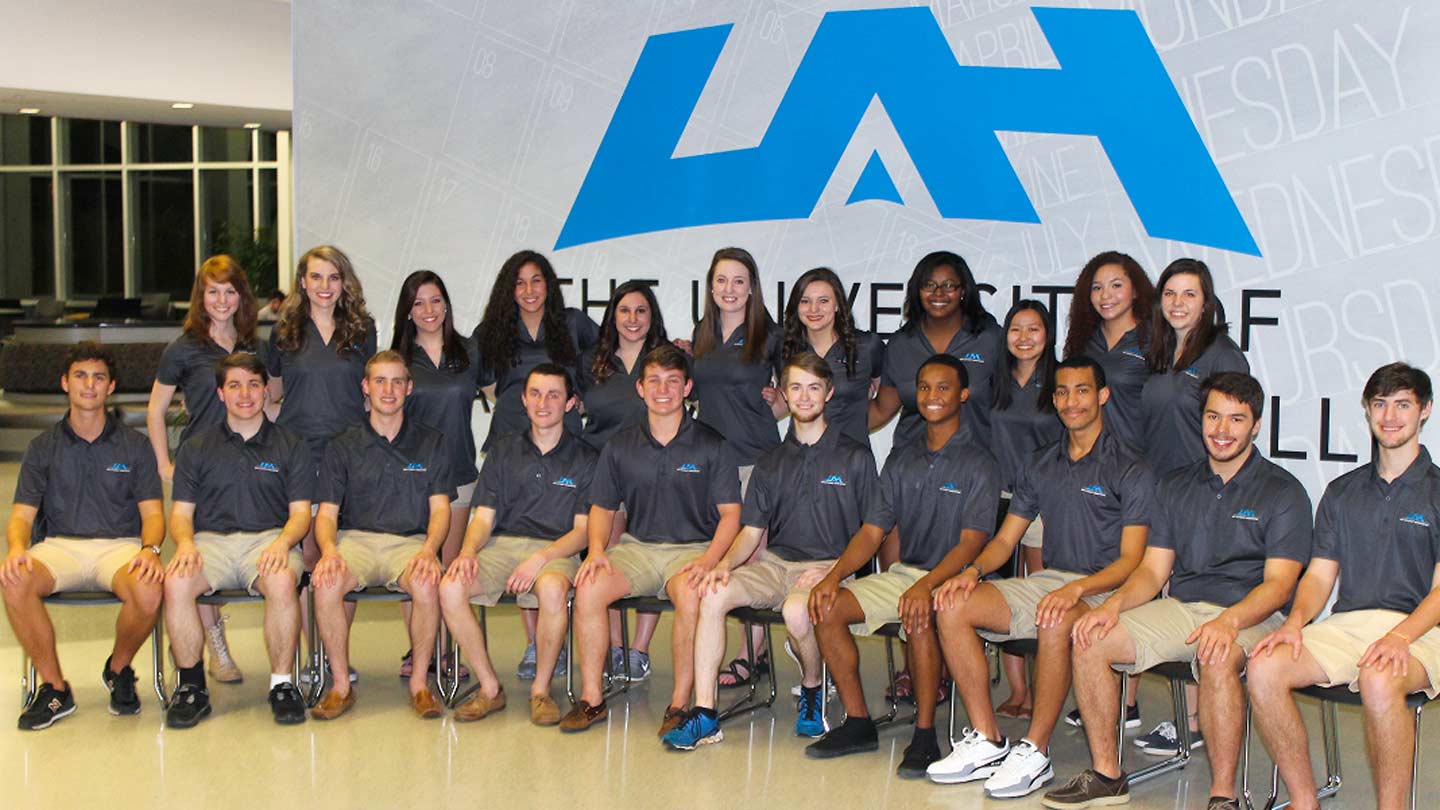 UAH’s Orientation Leaders ease transition to life on campus