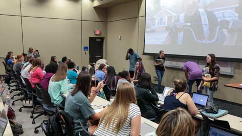 UAH’s nursing and theatre programs reunite for performance on coping with stress