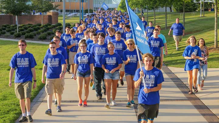 New UAH students' Convocation ?>