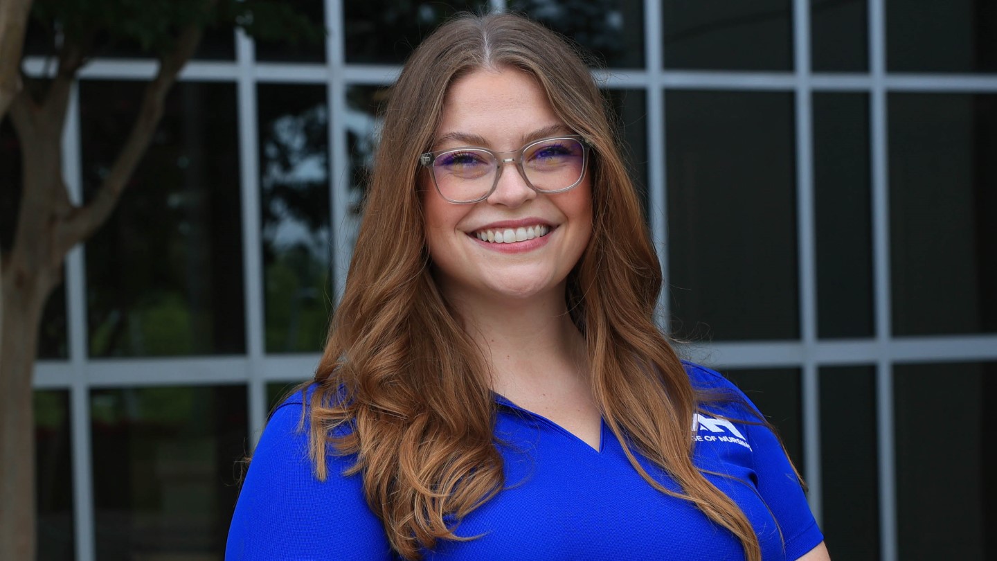 Maggie Crosby, Second Degree Nursing Student Encourages New Students to "Push Fears Aside" When Applying to the UAH College of Nursing