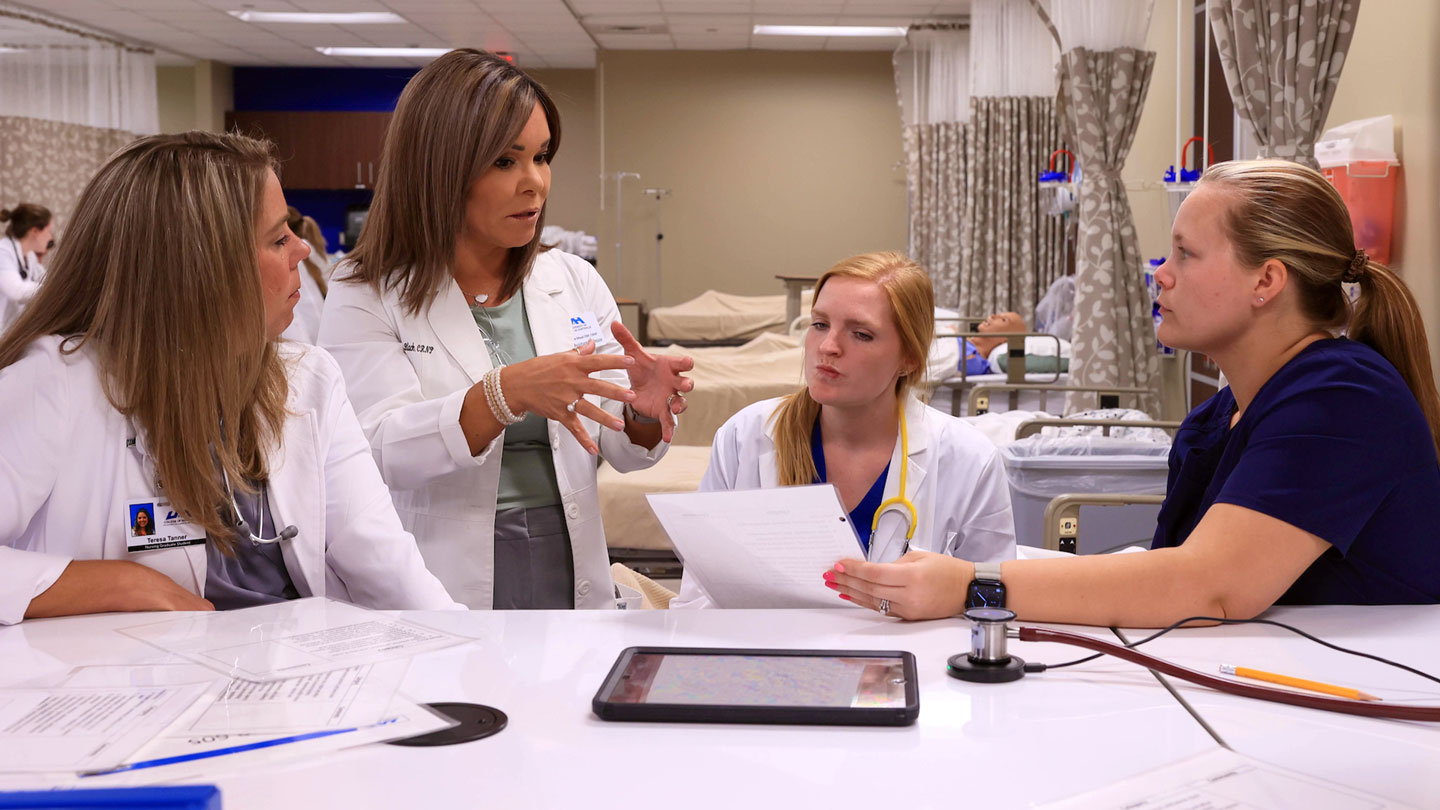 nursing students discuss exercise