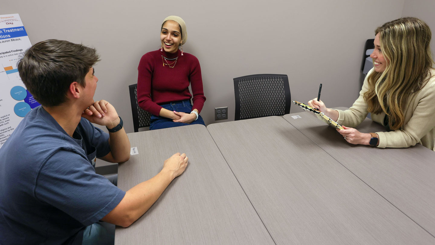Students practice psychological principles using roleplaying