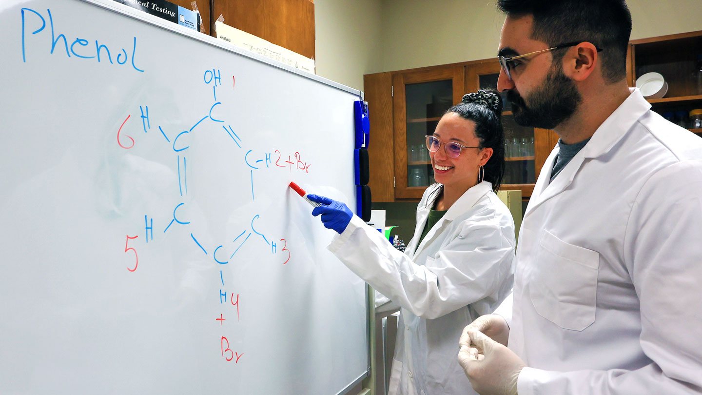 chemical compound diagram