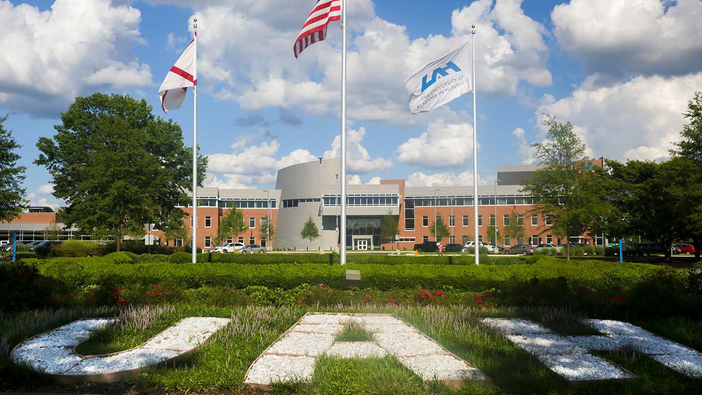 uah flags
