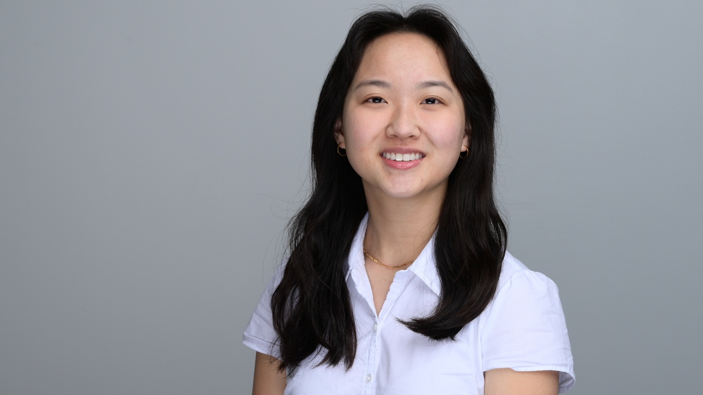Dior Tran Headshot