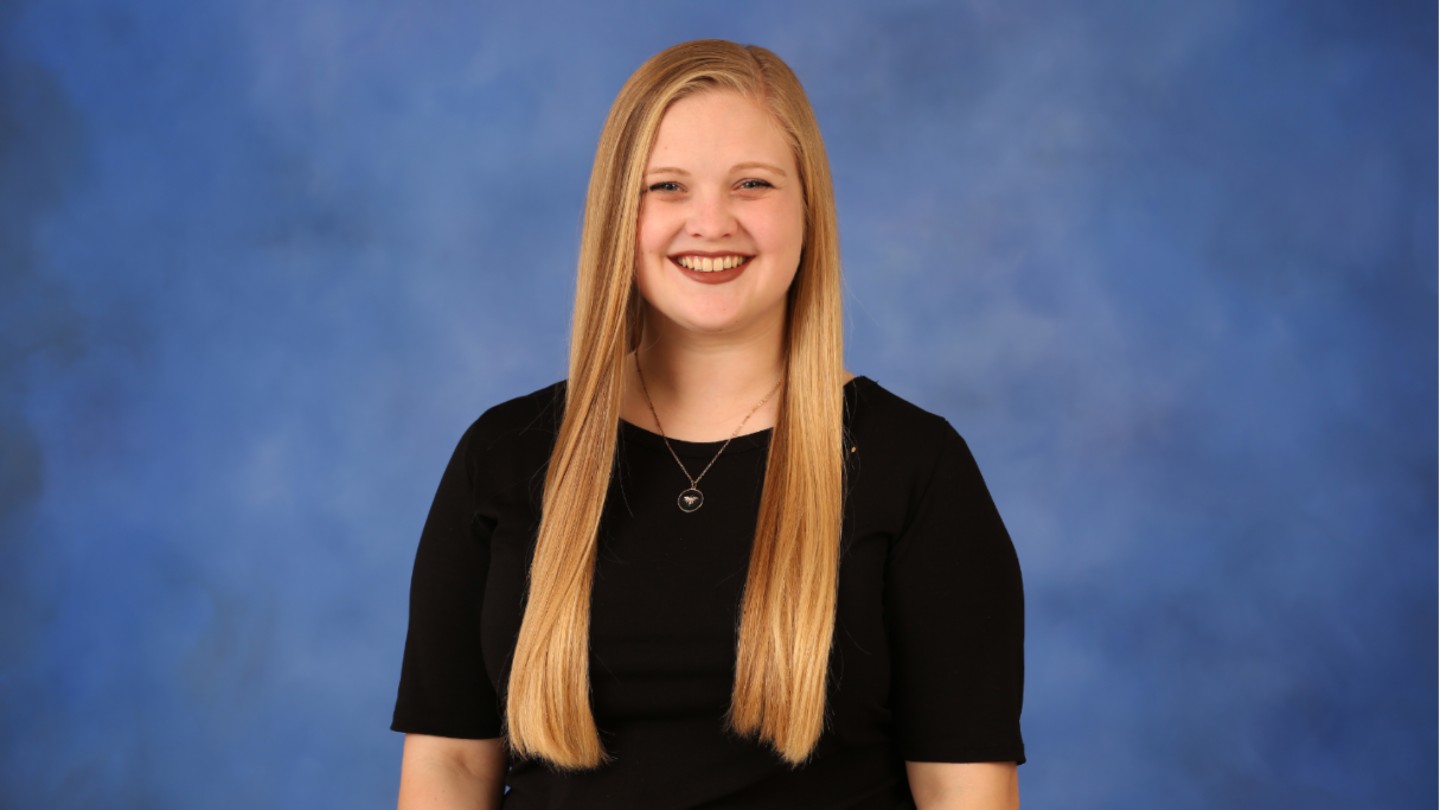 cropped kailyn weaver