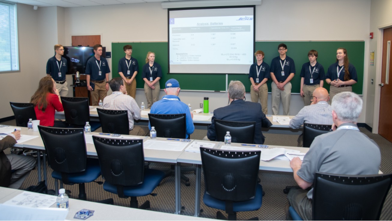 UAH wraps up its 13th year of InSPIRESS, designed to recruit and develop better engineers
