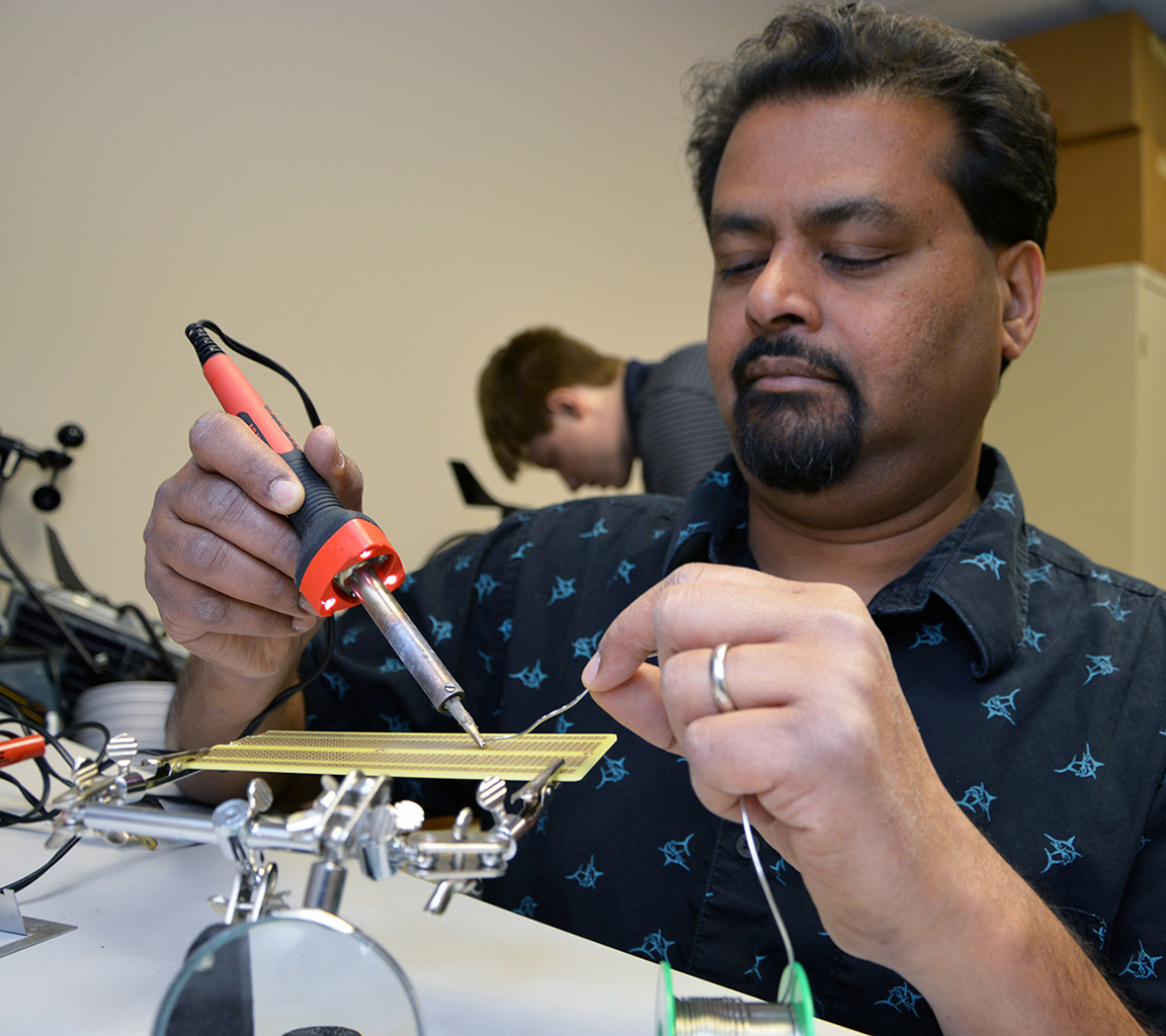 UAH low-cost weather stations  to join irrigation/weather study