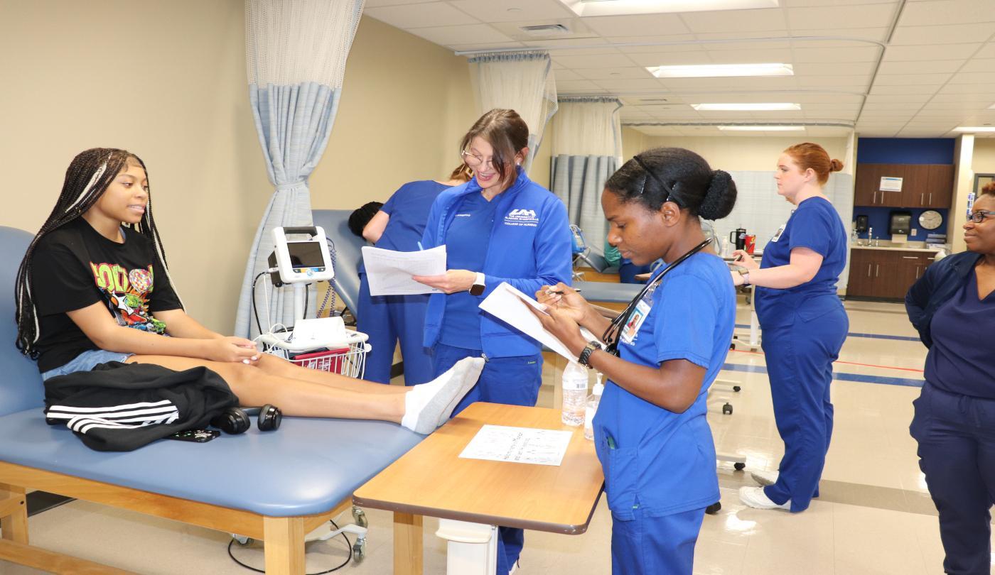 Students practice their communication and examination skills with real volunteer patients during our pediatric skills day. ABSN-NUR-4005