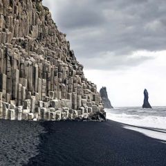 Reynisfjara-Black-beach