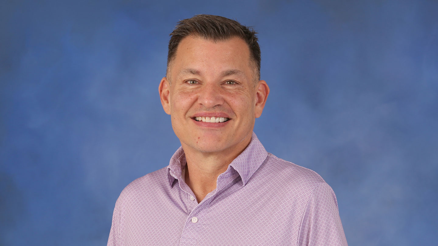 Dr. Chad Thomas