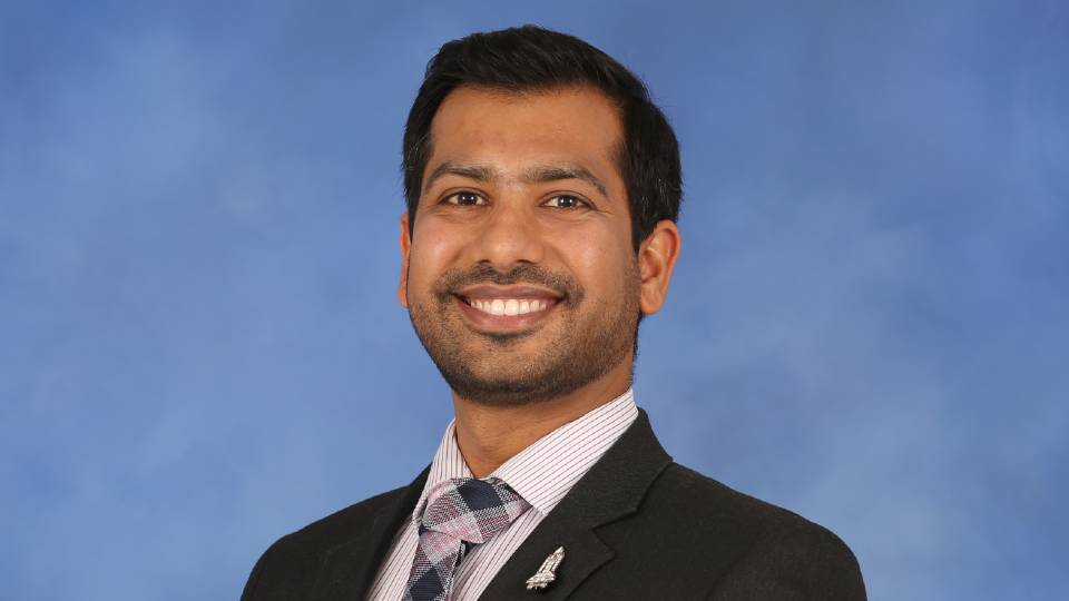 Dr. Saroj Kumar