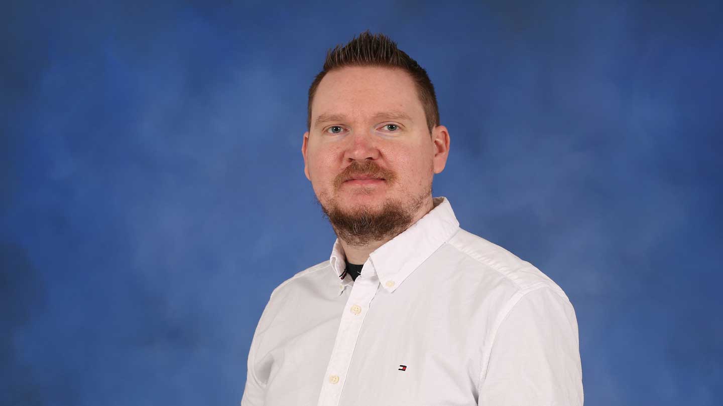 Dr. Eric J. Zirnstein