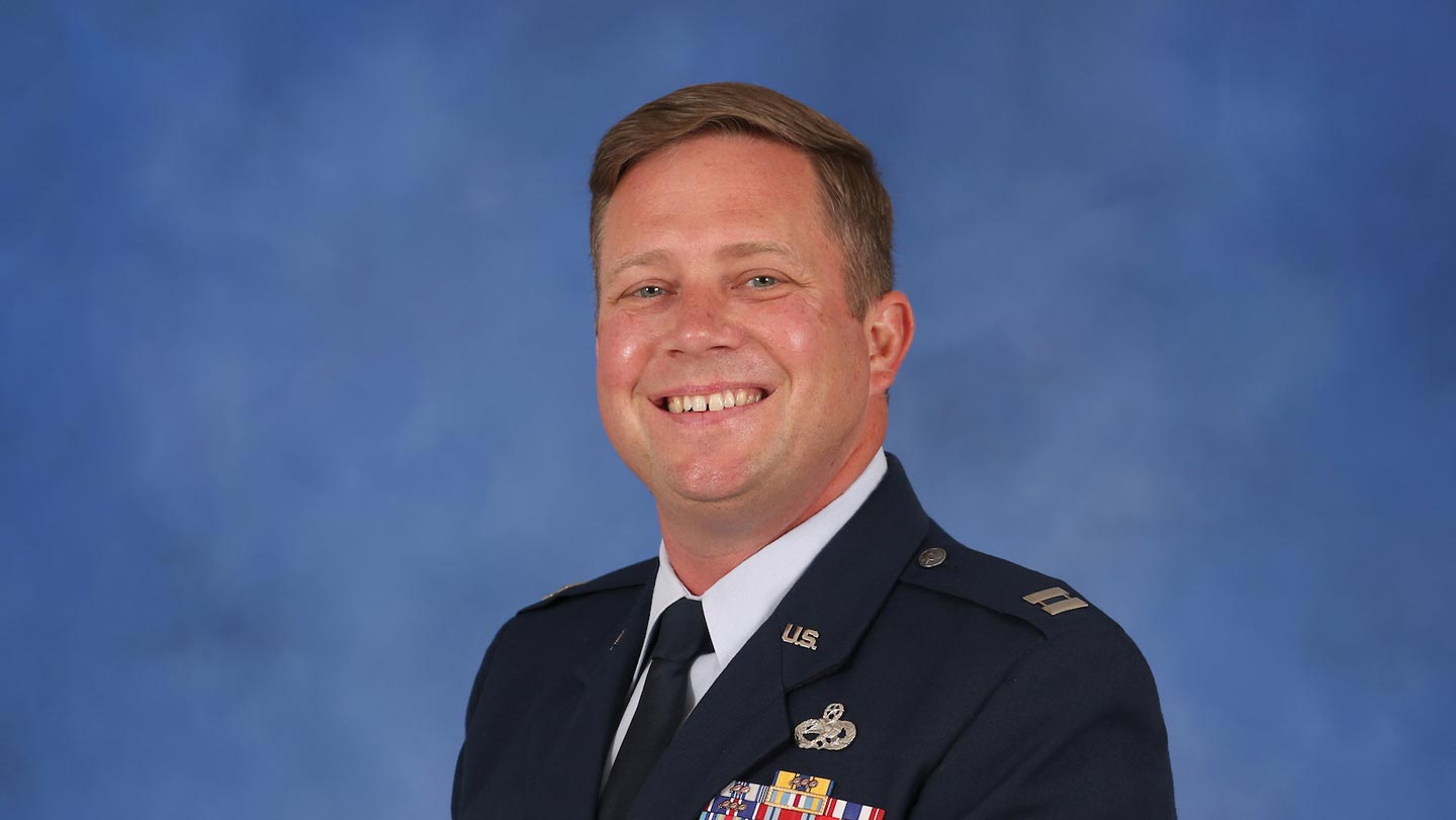 Capt Scott Wallace