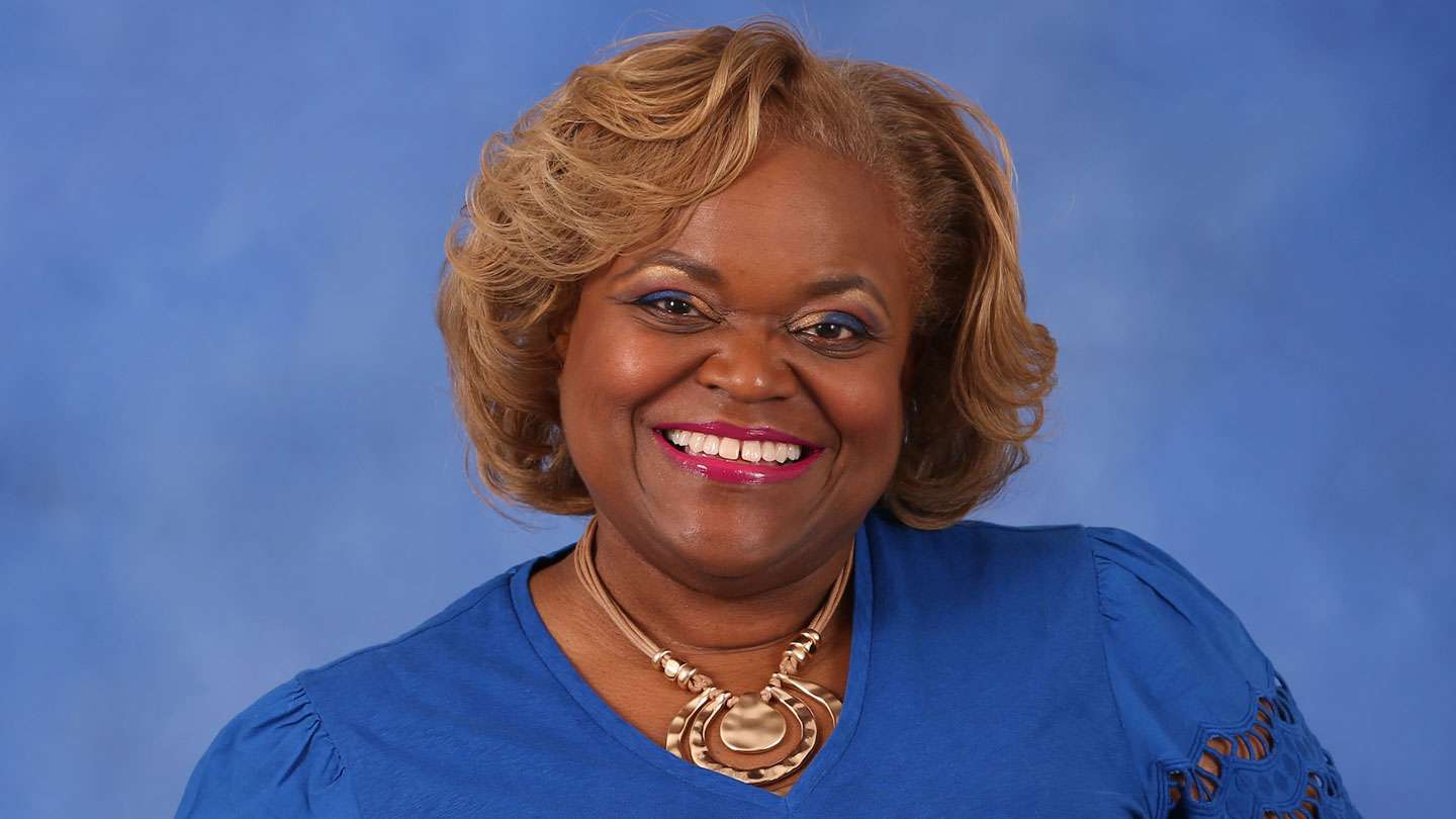 Gina Battle