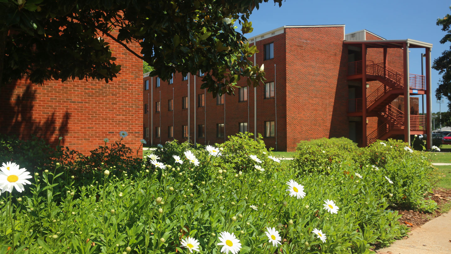 UAH Housing Residence Life Southeast Campus UAH Housing Residence Life Southeast Campus