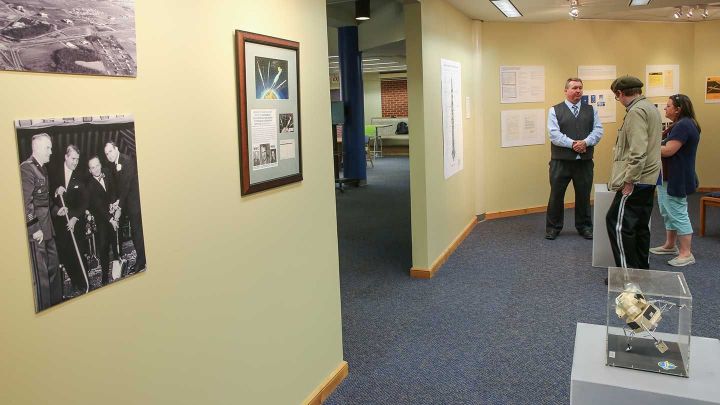 UAH Salmon Library Gallery building