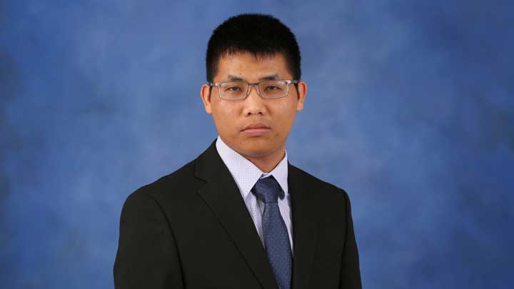 Dr. Dinh Nguyen, an assistant professor in the Department of Electrical and Computer Engineering at UAH.