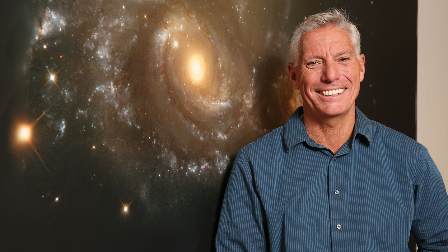 Dr. Gary Zank, director of the UAH Center for Space Plasma and Aeronomic Research (CSPAR).
