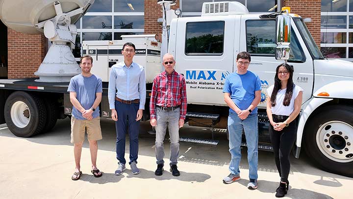 UAH hurricane research team and truck ?>