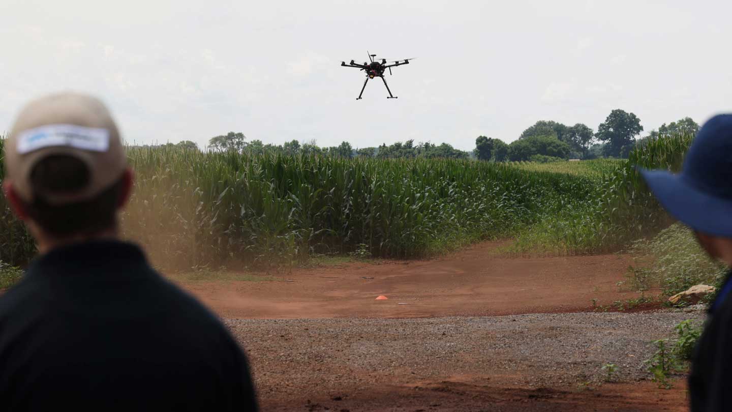 UAH Rotorcraft Systems Engineering and Simulation Center demonstrating capabilities during Huntsville UAH & C-UAS Test Range User Expo 2025.