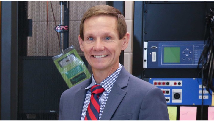 A picture of Dr. Tommy Morris, director of The University of Alabama in Huntsville (UAH) Center for Cybersecurity Research and Education (CCRE)