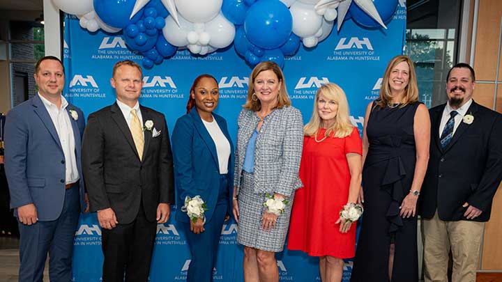 group photo of alumni award achievers