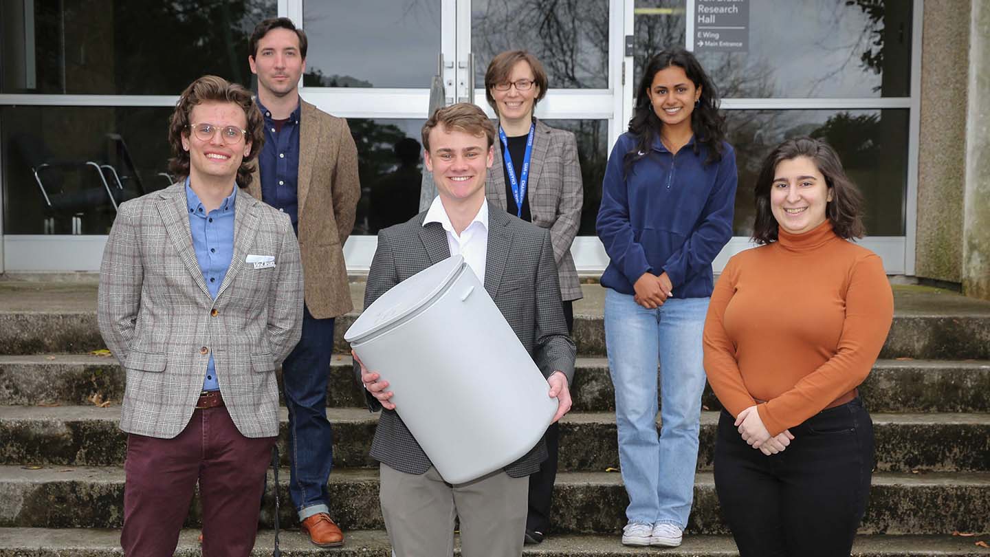 group photo of VioClean team in front of UAH Research Hall