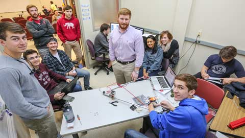 Outreach program introduces students to engineering – and UAH ?>