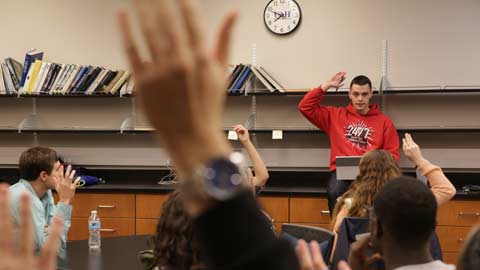 UAH’s Biology Society opens members’ eyes to opportunities in the field
