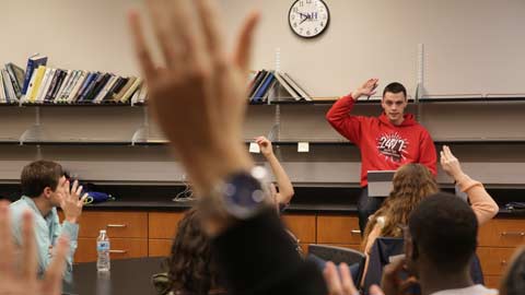 UAH’s Biology Society opens members’ eyes to opportunities in the field
