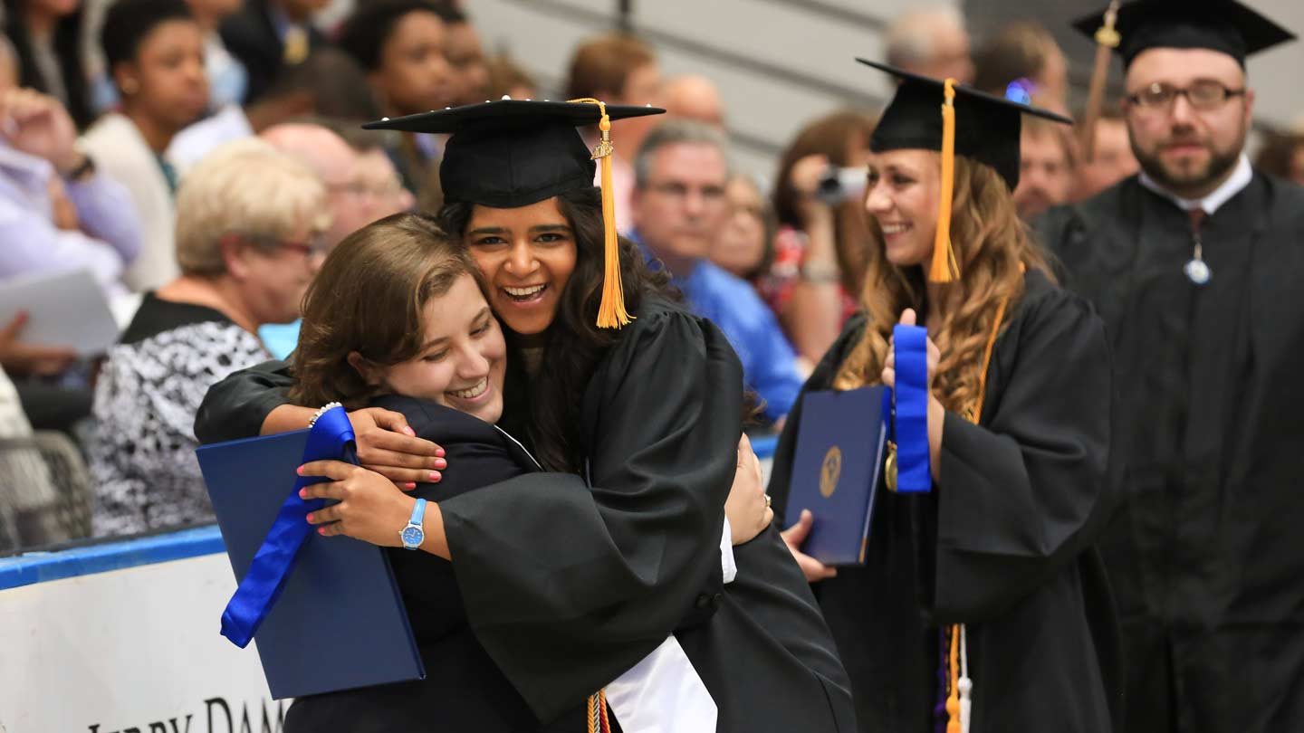 2015 UAH Commencement Photo