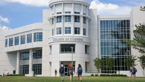 UAH’s College of Nursing to introduce independent DNP program this fall