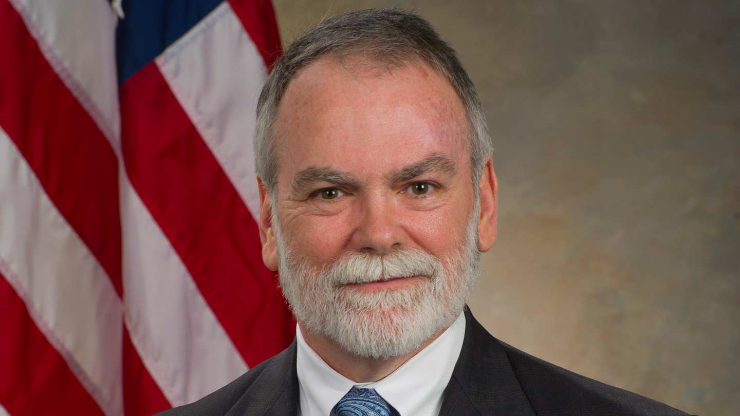 Dr. Dale Thomas