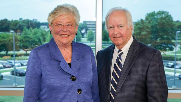 Alabama Lt. Gov. Kay Ivey visits UAH campus