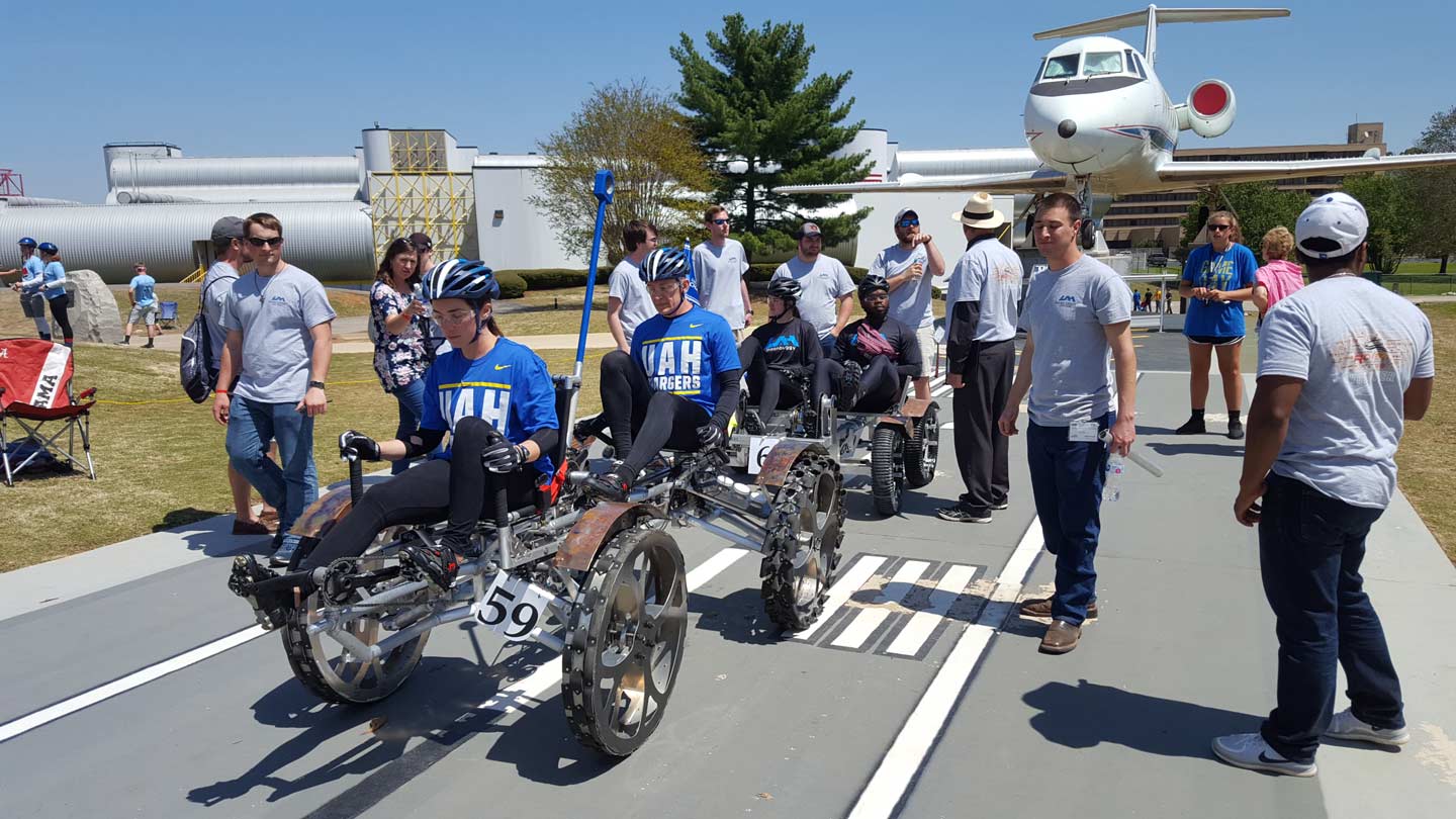 moon buggy racers