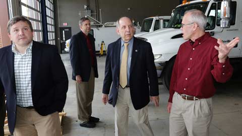 NWS director tours UAH’s Atmospheric Science Department