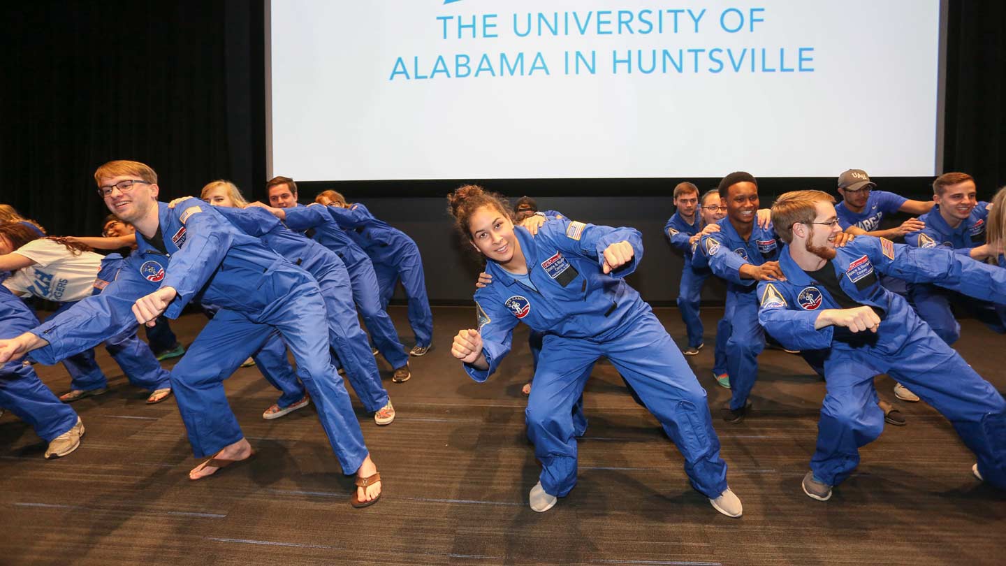 UAH Orientation Leaders attended the SROWlympics 2016.