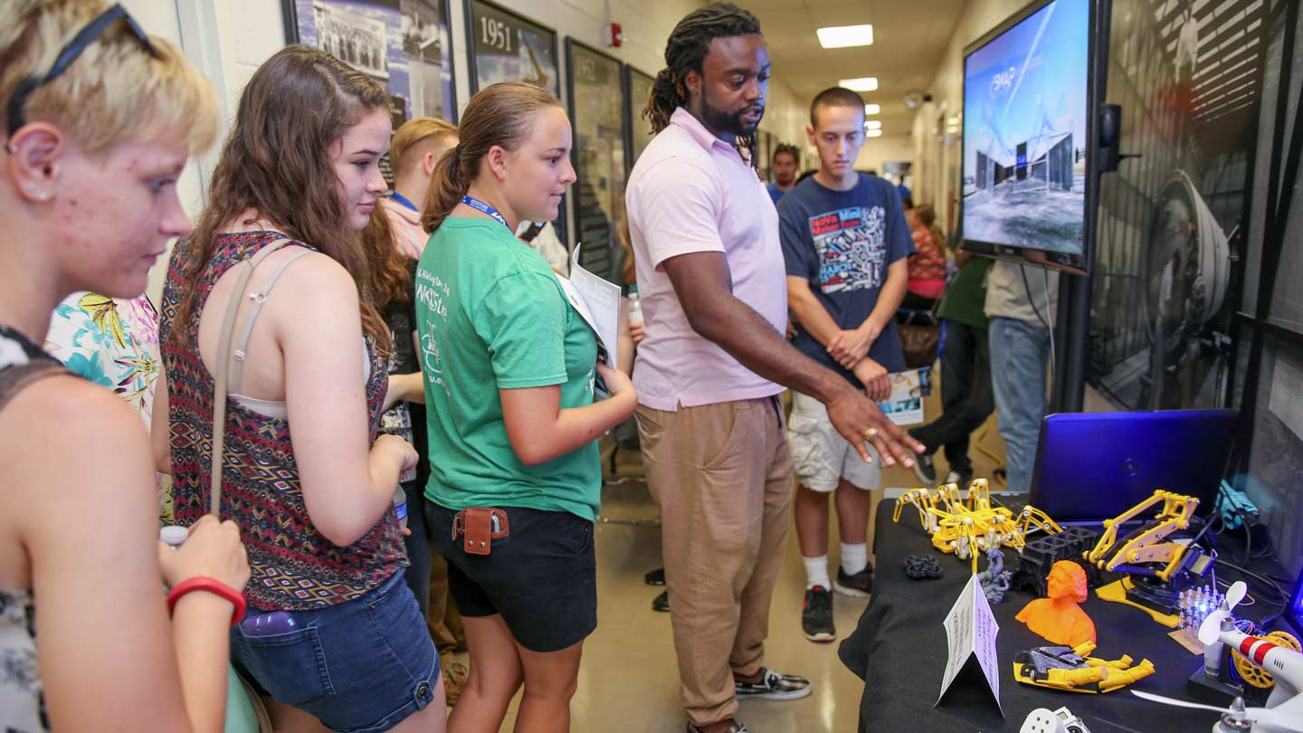 UAH student research open house is Aug. 15