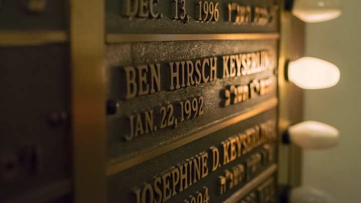 The students saw several items of religious and historical significance, including the temple’s Torah and its Yartzeit calendar, which marks the death anniversary of deceased temple members so they can be remembered by the congregation in prayer.