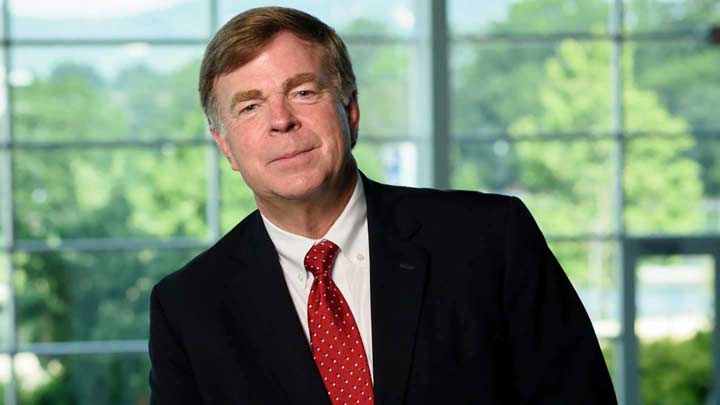 Two North Alabama leaders, Tommy Battle and Dale Strong to speak at UAH spring commencement ?>