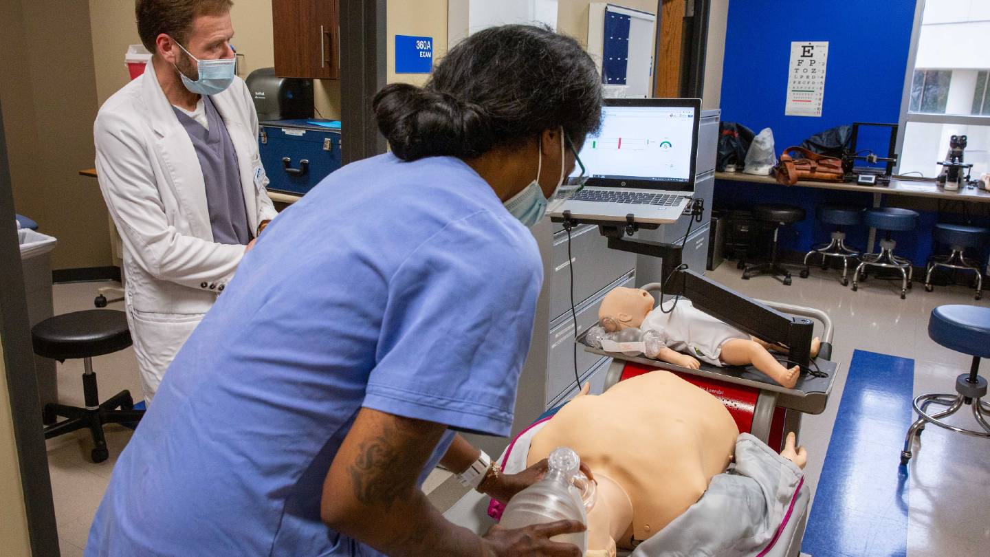 uah nursing student learning cpr