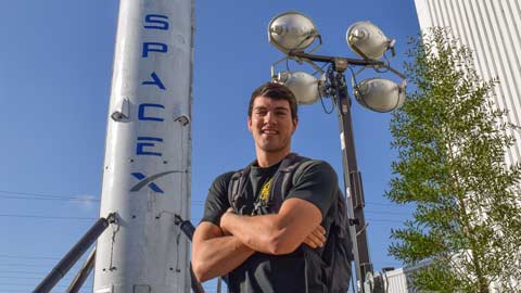 UAH mechanical engineering major Nick Peterson spent last fall interning as an avionic test lab mechanical engineer at SpaceX’s headquarters in Hawthorne, Calif.