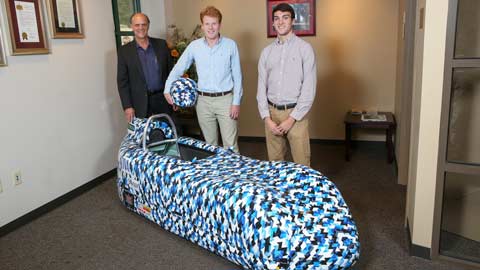 Students' electric vehicle heading to England for race