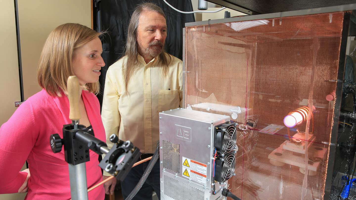 Graduate student lands $400,000 laser technology grant for team