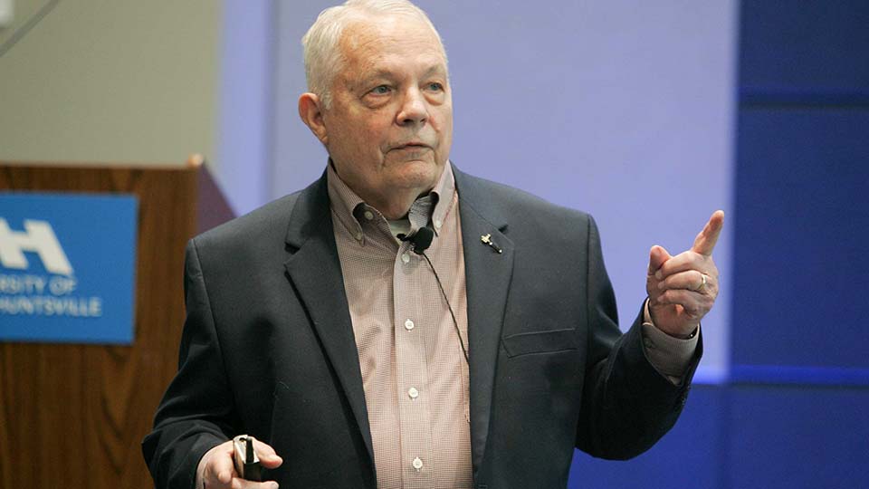 Robert Stewart, retired brigadier general and NASA astronaut, speaking at the UAH College of Engineering
