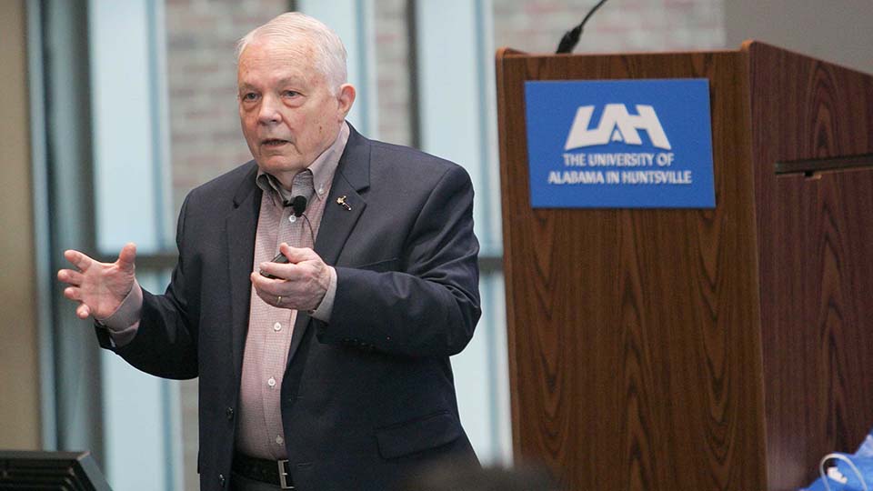 Robert Stewart, retired Brigadier General and NASA Astronaut, speaking at UAH College of Engineering
