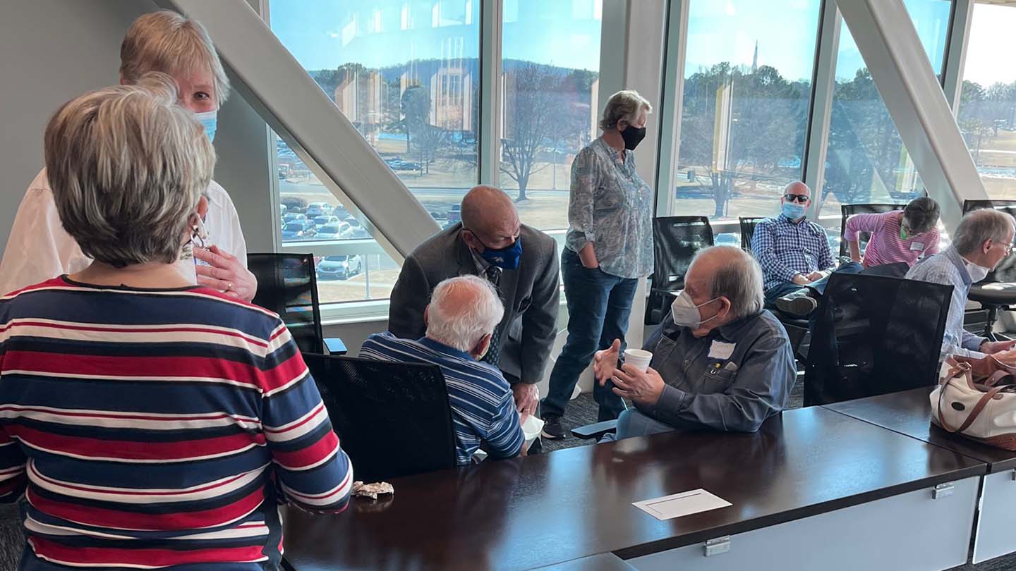 UAHRA members during a meeting with President Karr
